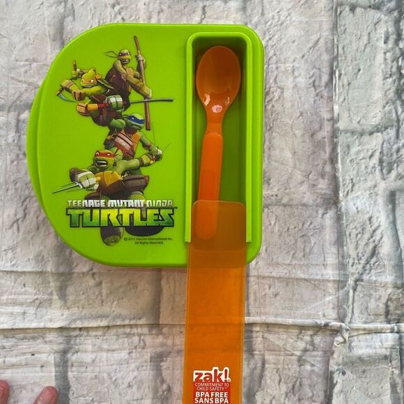 ZAK! Teenage mutant ninja turtle lunch box w/spoon & polar insulated waterbottle - Picture 10 of 14